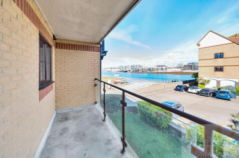 Emerald Quay, Shoreham-By-Sea