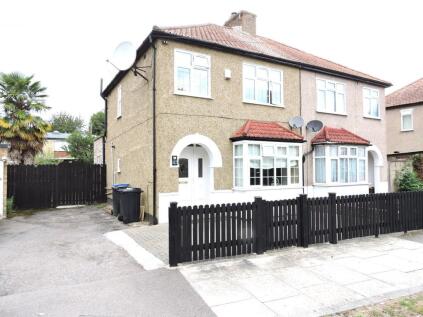 Carterhatch Road, Enfield, EN3