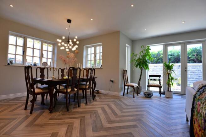 living room second photo x2 