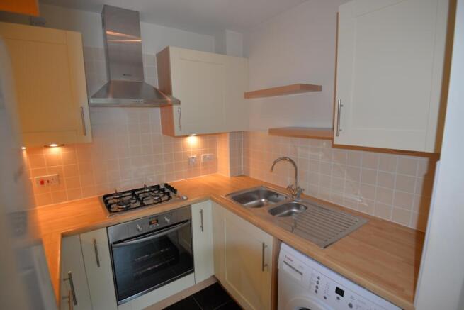 kitchen photo 7 nursury close 