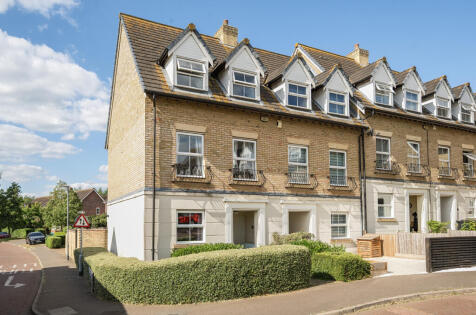 Sandmartin Crescent, Stanway, Colchester