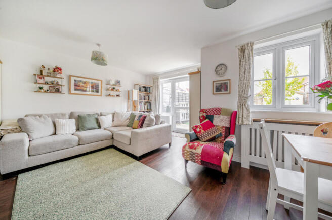 1365948-1-68f10cd...