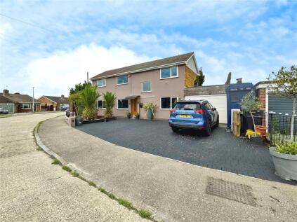 Manfield Gardens, St. Osyth, Clacton-on-Sea