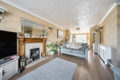 Pyesand, Kirby-le-Soken, Frinton-on-Sea