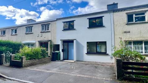 Heol Pentwyn, Cardiff, CF14