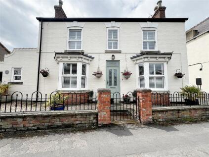 The Old Manse, Market Place, Tetney, Nr. Grimsby, N.E. Lincs, DN36 5NN