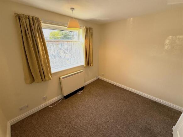 Bedroom.JPG