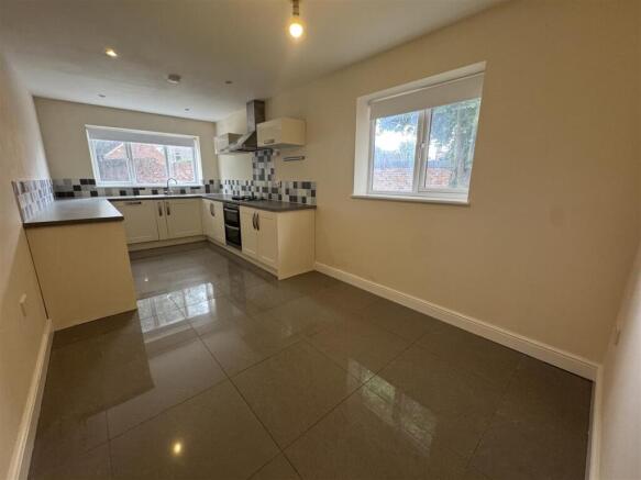 kitchen 3.JPG