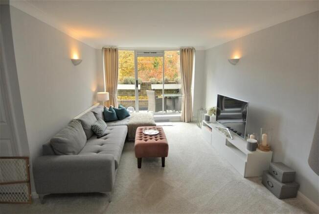 Living room.JPG
