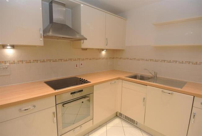 Kitchen.JPG