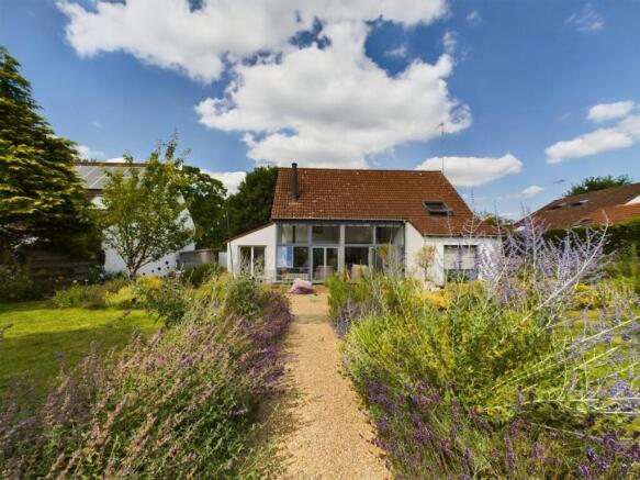 THOUGHTFULLY LANDSCAPED 0.17 ACRE GARDENS.jpg