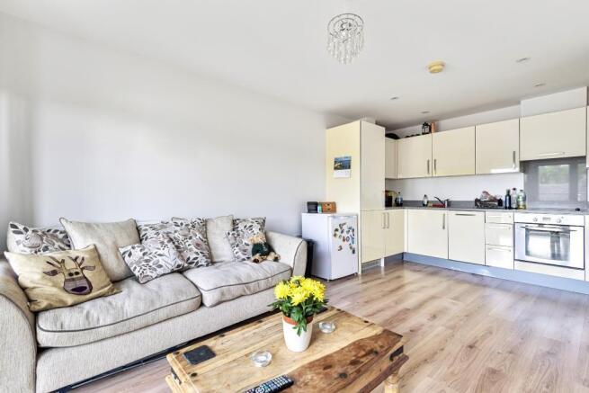 14 Parkwood Court - L1.jpg