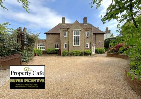 The Green, St Leonards-on-Sea, TN38