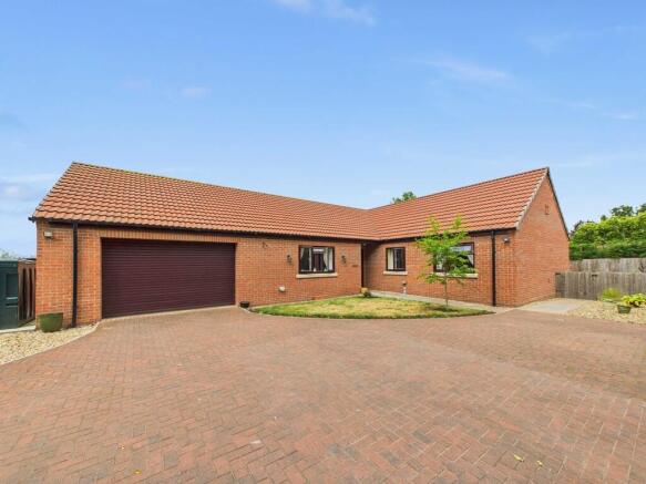 CAM04092G0-PR0076...