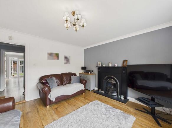 CAM04092G0-PR0083...