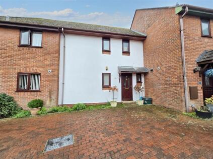 Station Road, Sturminster Newton