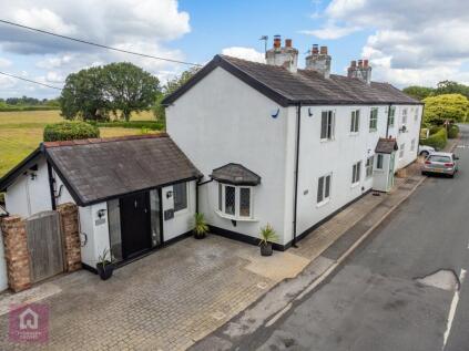 Clay Lane, Hale, Altrincham, Cheshire, WA15