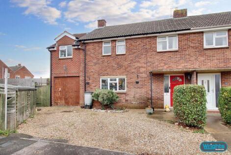 Chalfield Crescent, Melksham