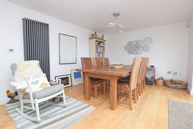 Dining Room.JPG