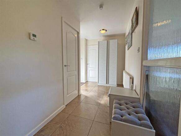 Hallway.JPG