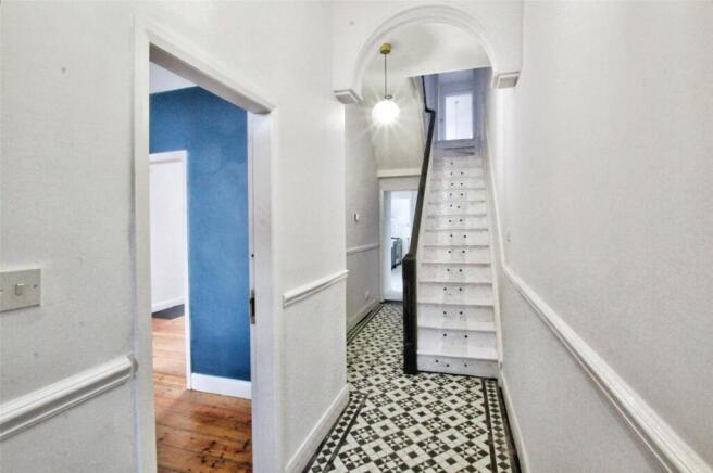 Stairs &hall