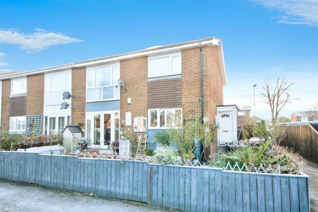 Dunstan Close