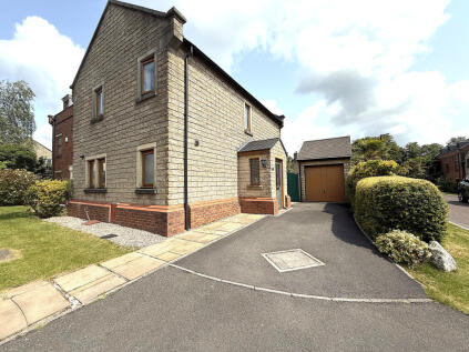 Topiary Gardens, Bowgreave, Preston, PR3