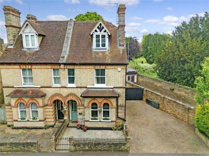 New London Road, Chelmsford, Essex, CM2