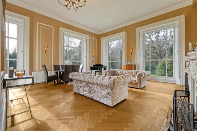 Living/Dining Room