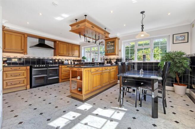 Kitchen/Breakfast