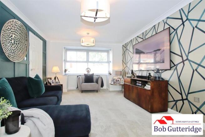 BAY FRONTED LOUNGE