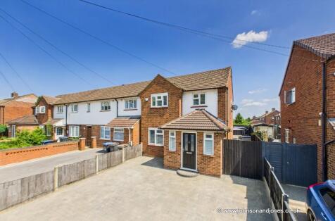 Free Prae Road, Chertsey, Surrey, KT16