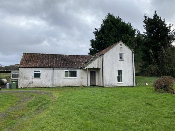 Tied Farmhouse