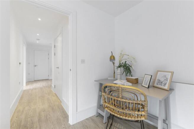 Show Apartment