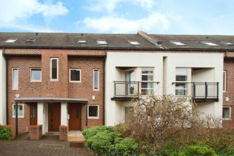 Lawrence Square, York