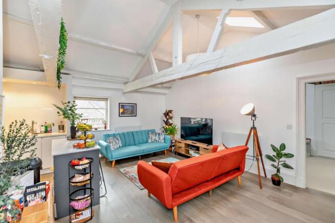 Kitchen/Lounge