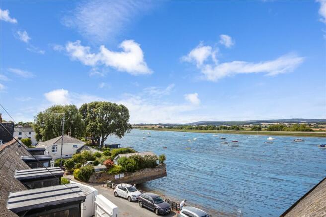 Estuary Views