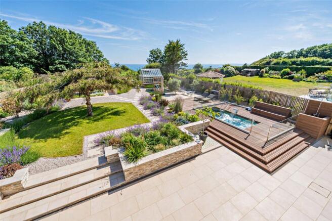 Terrace & Garden