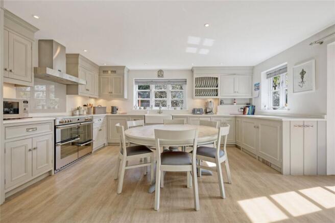 Kitchen/Breakfast
