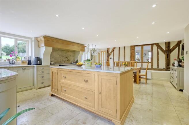 Kitchen/Breakfast
