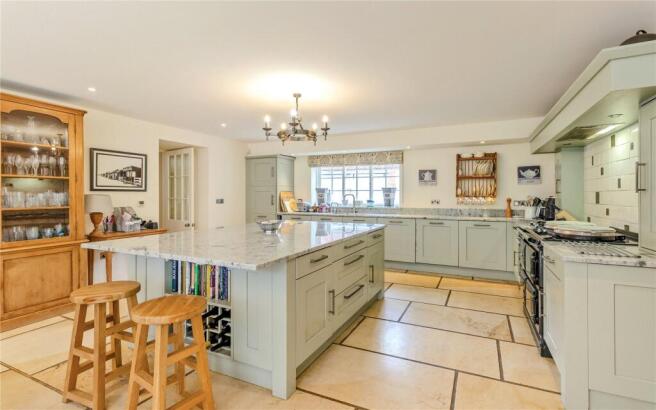Kitchen/Breakfast