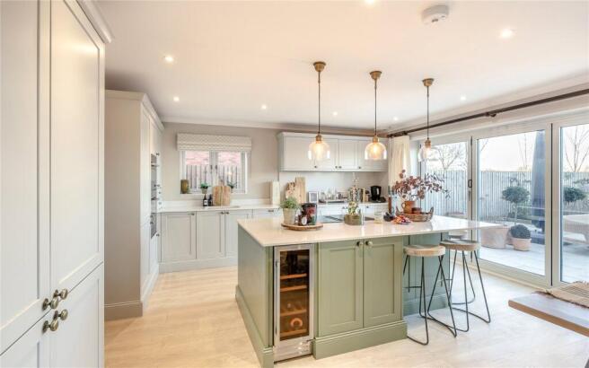 Kitchen/ Dining Area