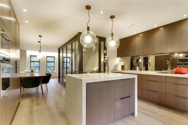 Kitchen/Dining Rm