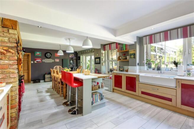 Kitchen/Breakfast Rm