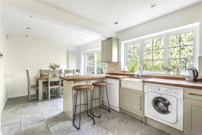 Kitchen/Breakfast Rm