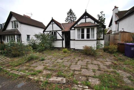 211 Icknield Way, Letchworth Garden City, Hertfordshire, SG6 4TT