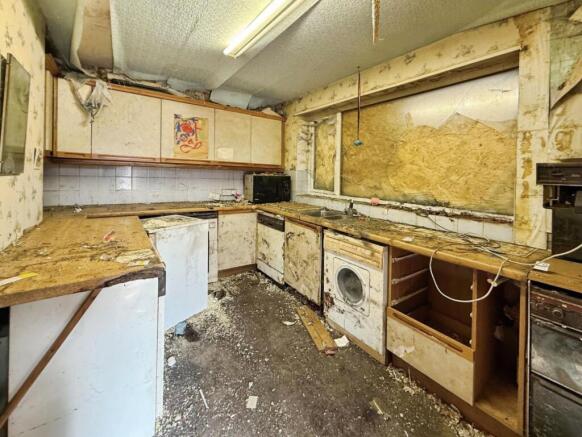 7e133e5d-kitchen.jpg