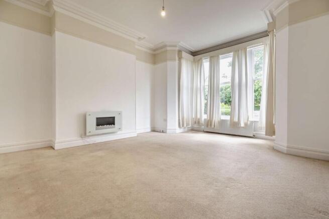 8561238-interior03-800.jpg