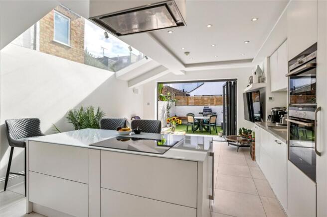 Kitchen/Dining