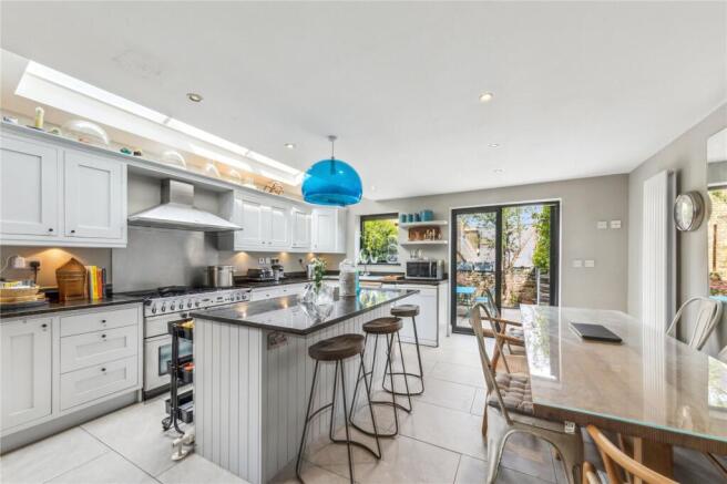 Kitchen/Reception